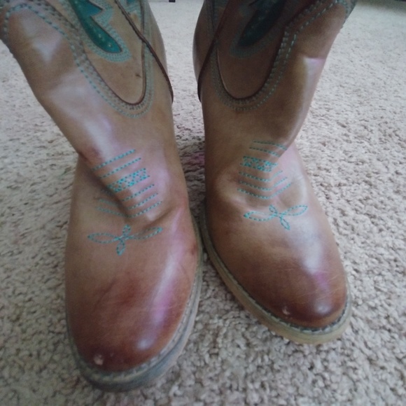 Very volatine boots - Picture 4 of 5